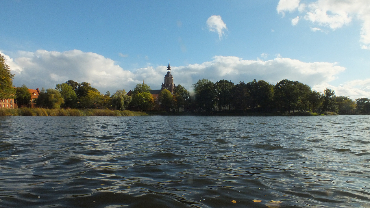 &copy; R.Thiel
10.10.2020 14:20:10
Stralsund 2020
Ostsee-Fotos